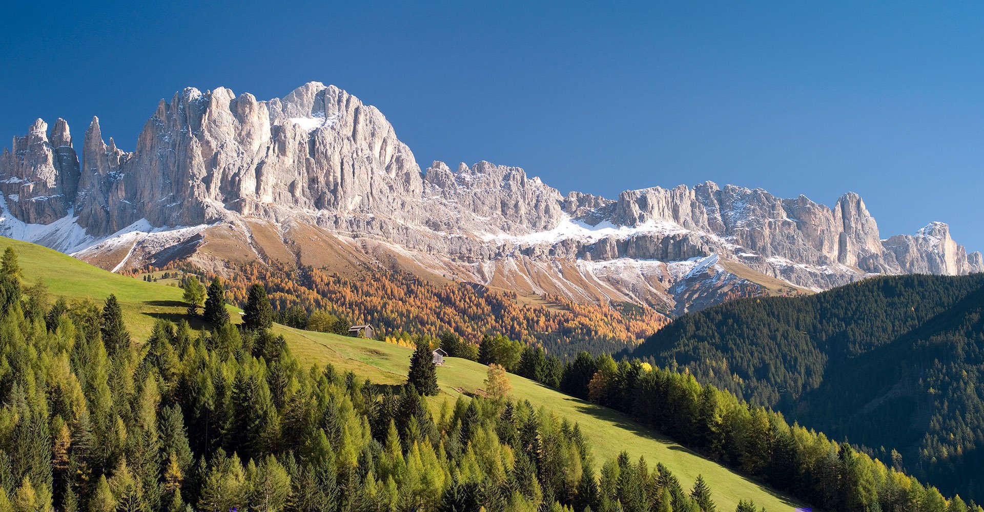 Farbenpracht in den Dolomiten